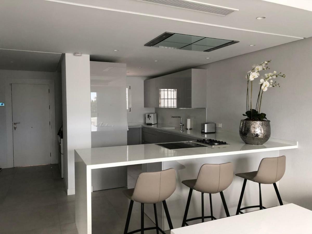 Modern Apartment Puente Romano Marbella Exteriér fotografie