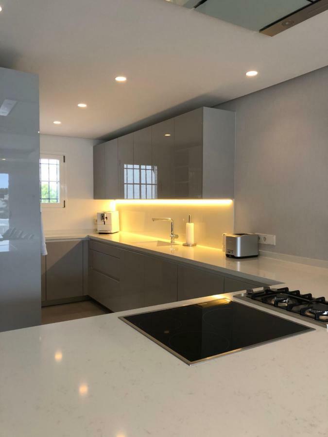 Modern Apartment Puente Romano Marbella Exteriér fotografie